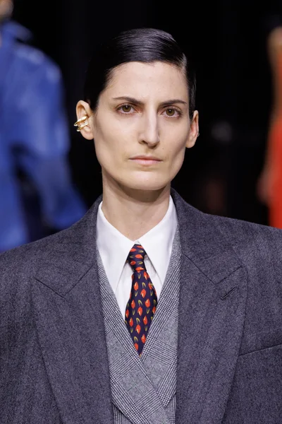 Look 36